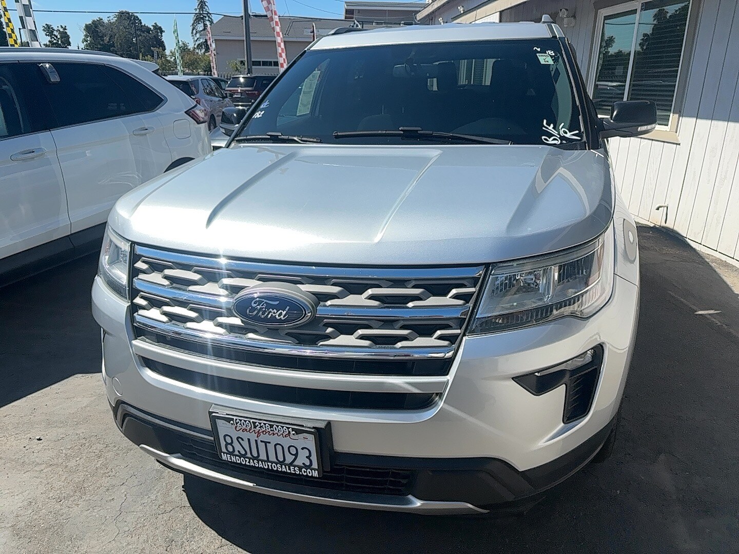 2018 Ford Explorer XLT photo 3