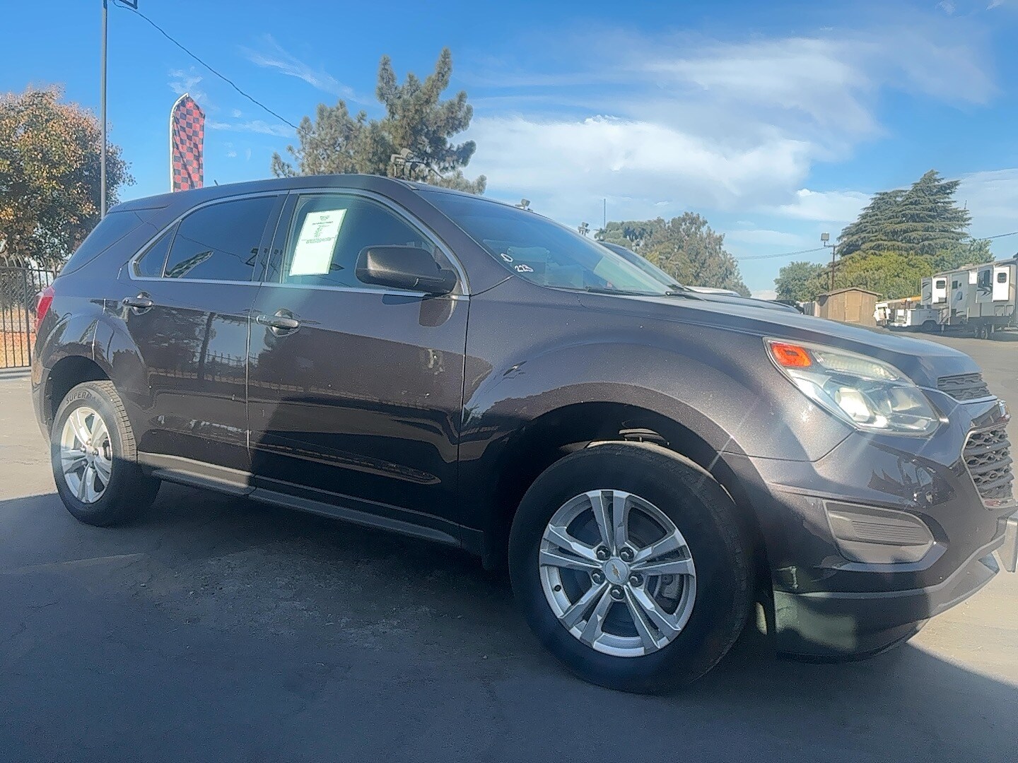 2016 Chevrolet Equinox LS photo 4