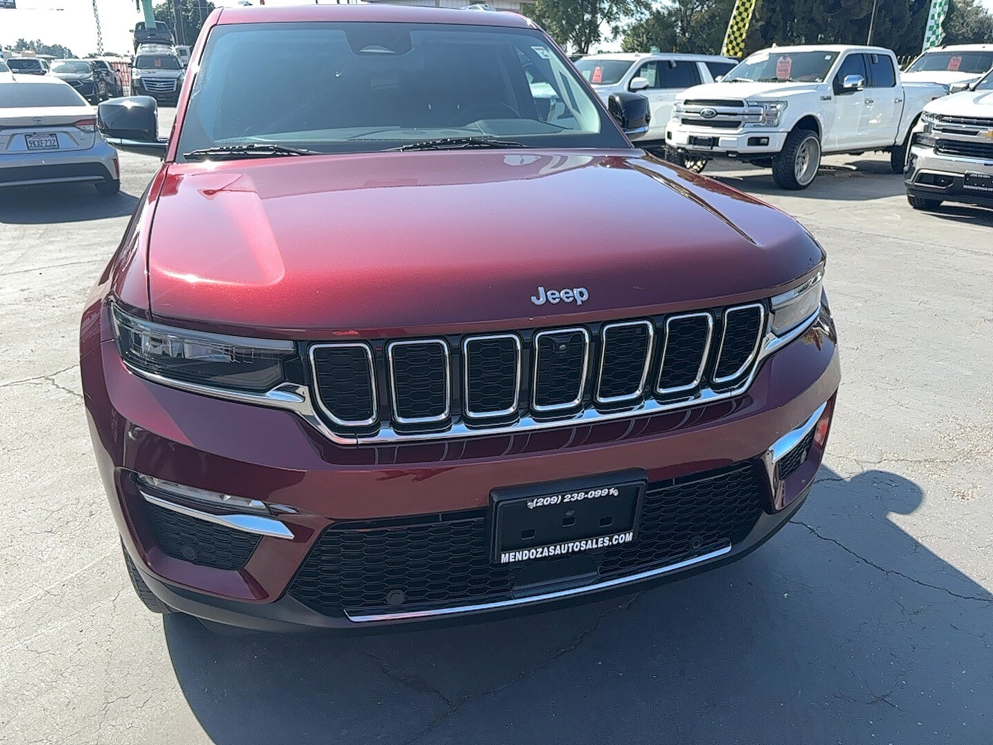 2022 Jeep Grand Cherokee Limited photo 3