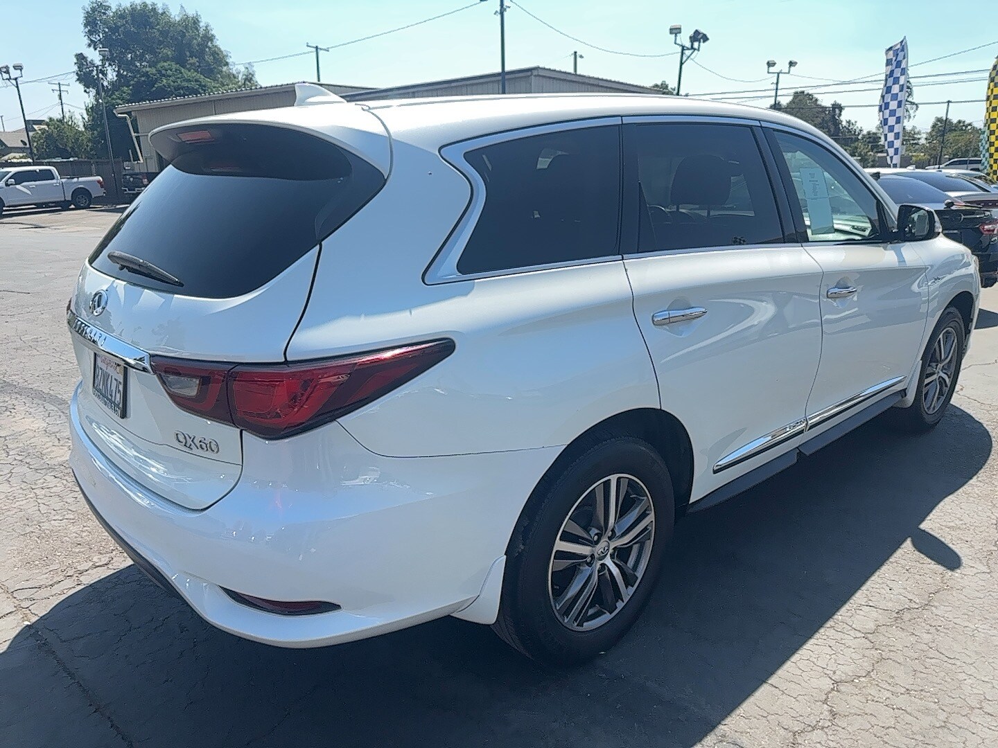 2019 Infiniti QX60 Luxe photo 4