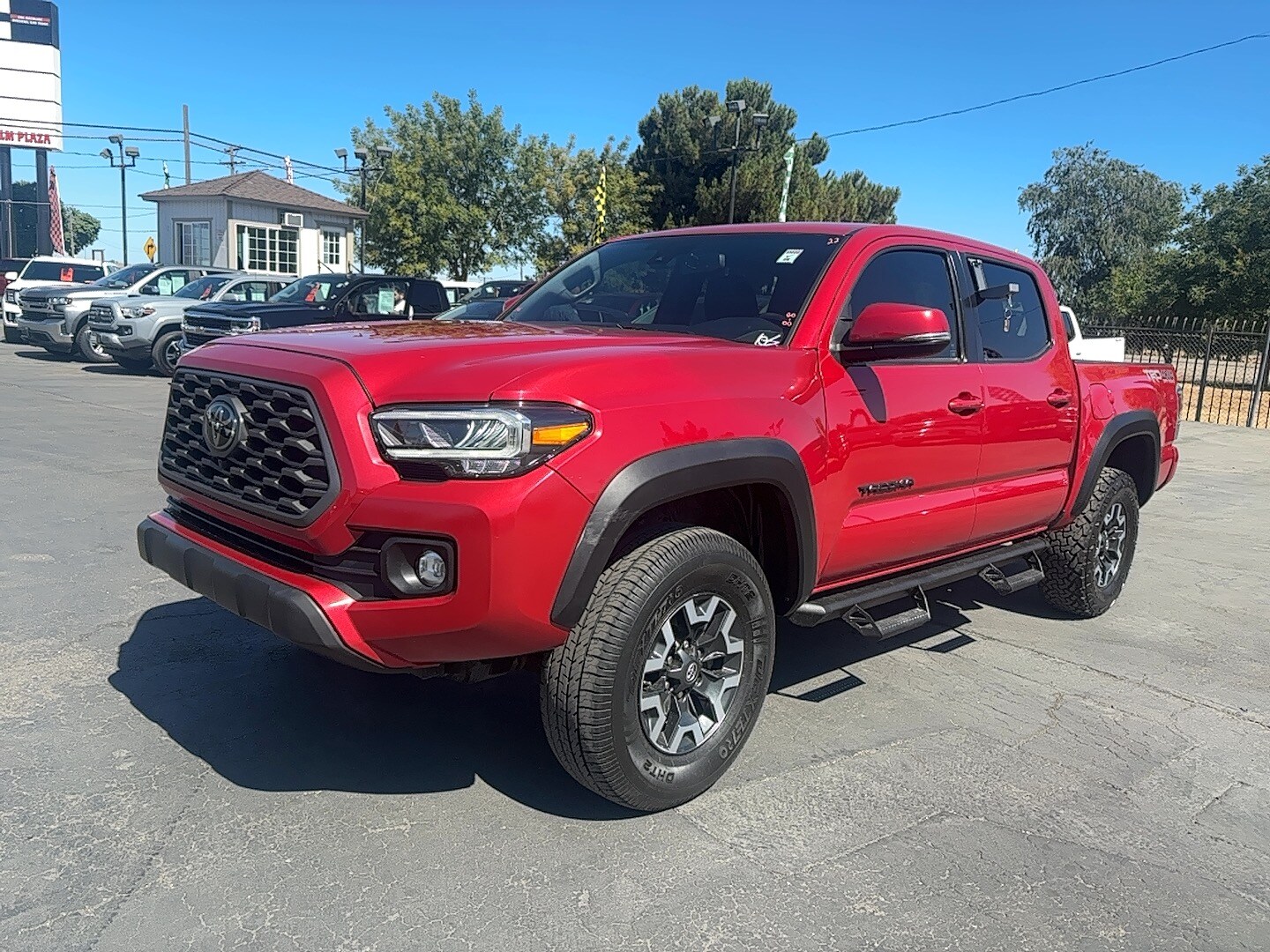 2022 Toyota Tacoma Double Cab photo 2