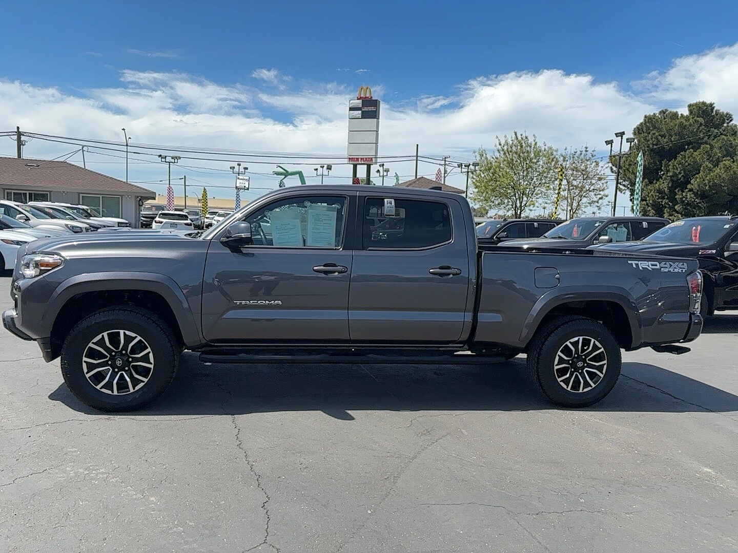 2020 Toyota Tacoma Double Cab photo 4