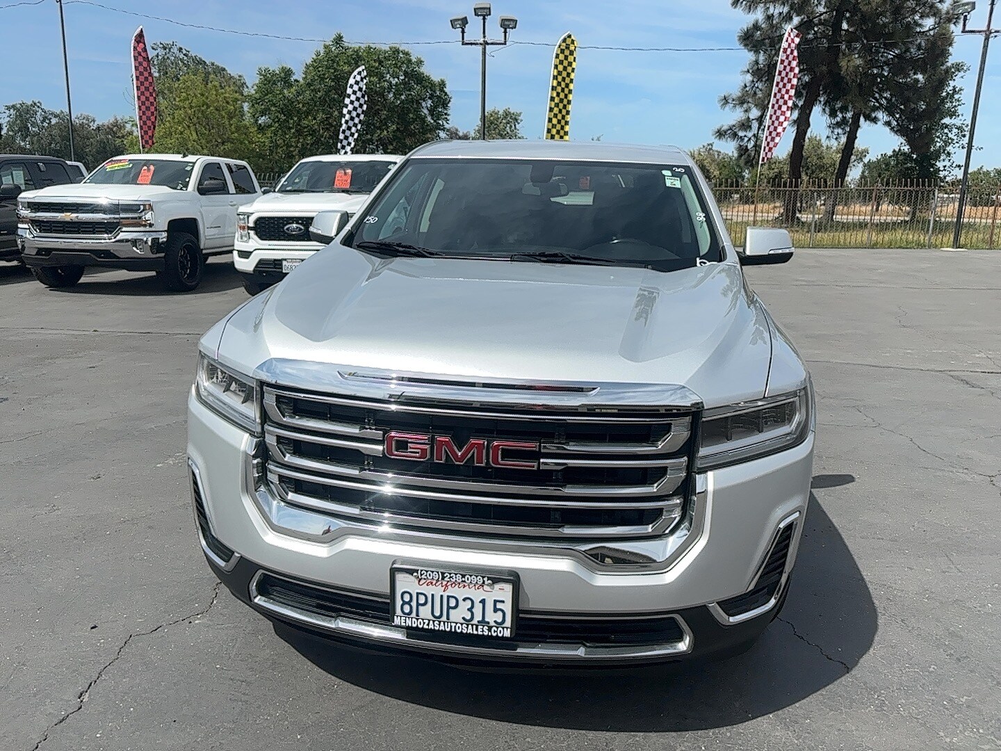 2020 Gmc Acadia SLE photo 2