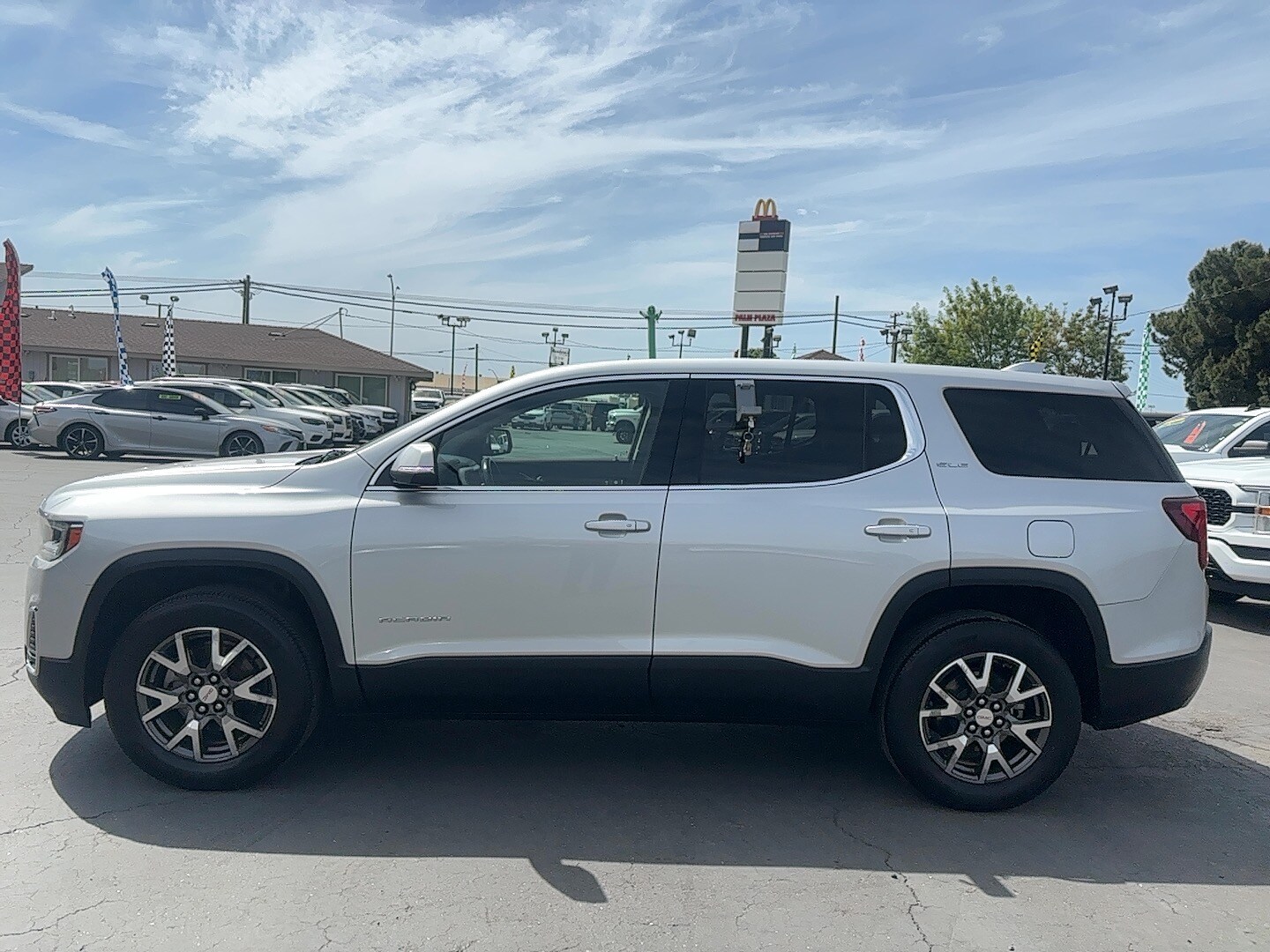 2020 Gmc Acadia SLE photo 4
