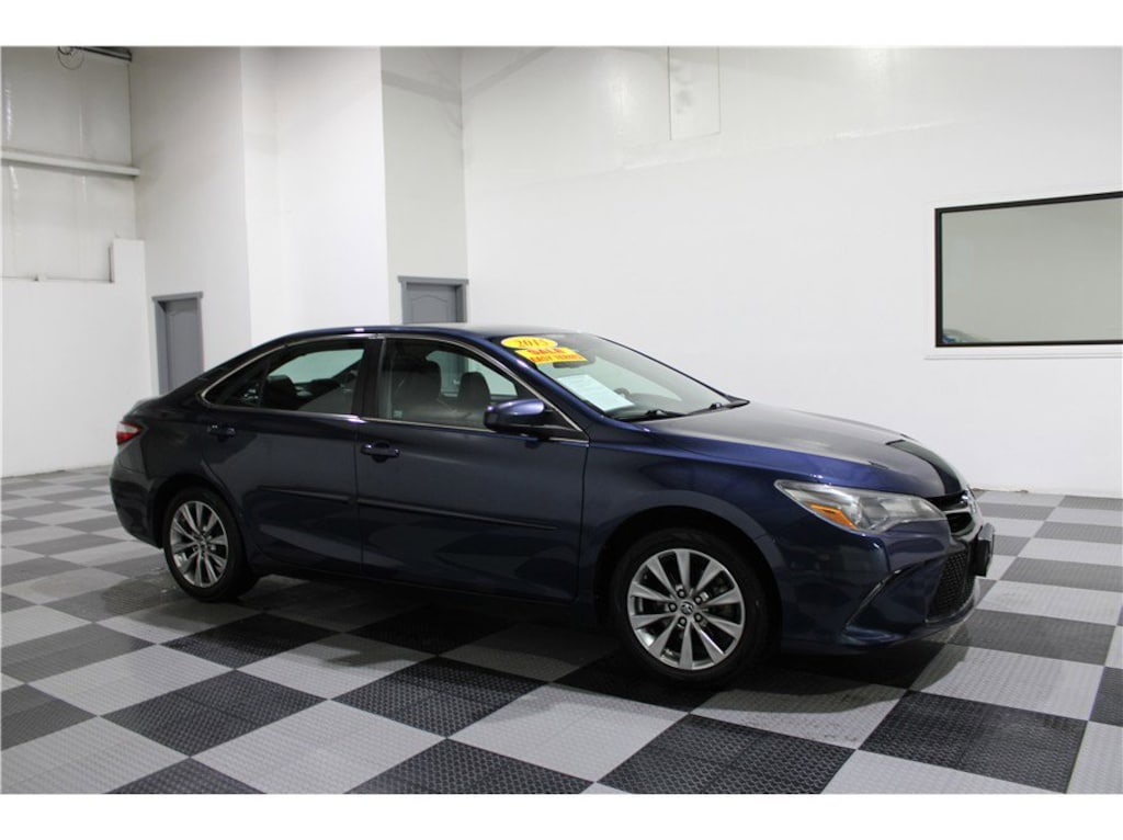 Used 2015 Toyota Camry XLE Sedan 4D Sedan