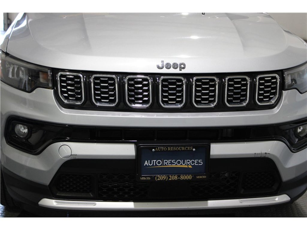 Used 2025 Jeep Compass Limited SUV
