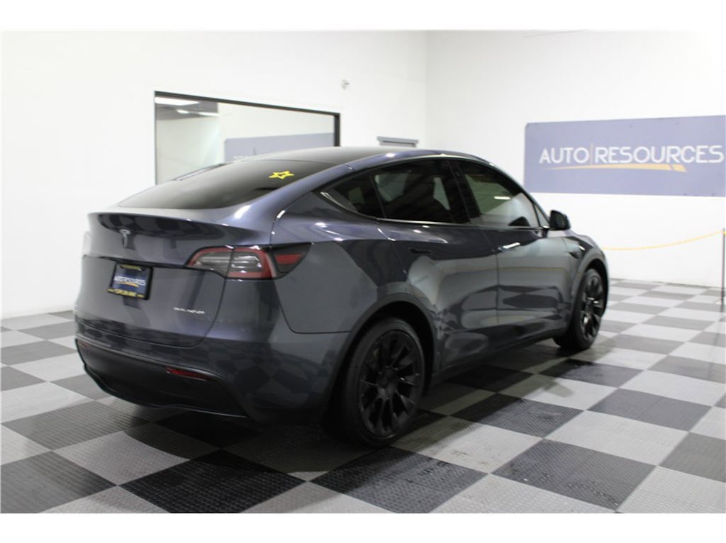 Used 2020 Tesla Model Y Long Range SUV