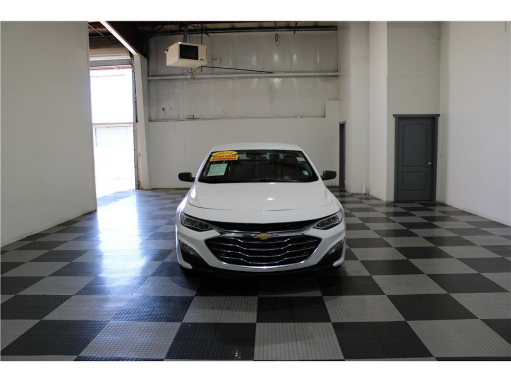 Used 2024 Chevrolet Malibu LT Sedan
