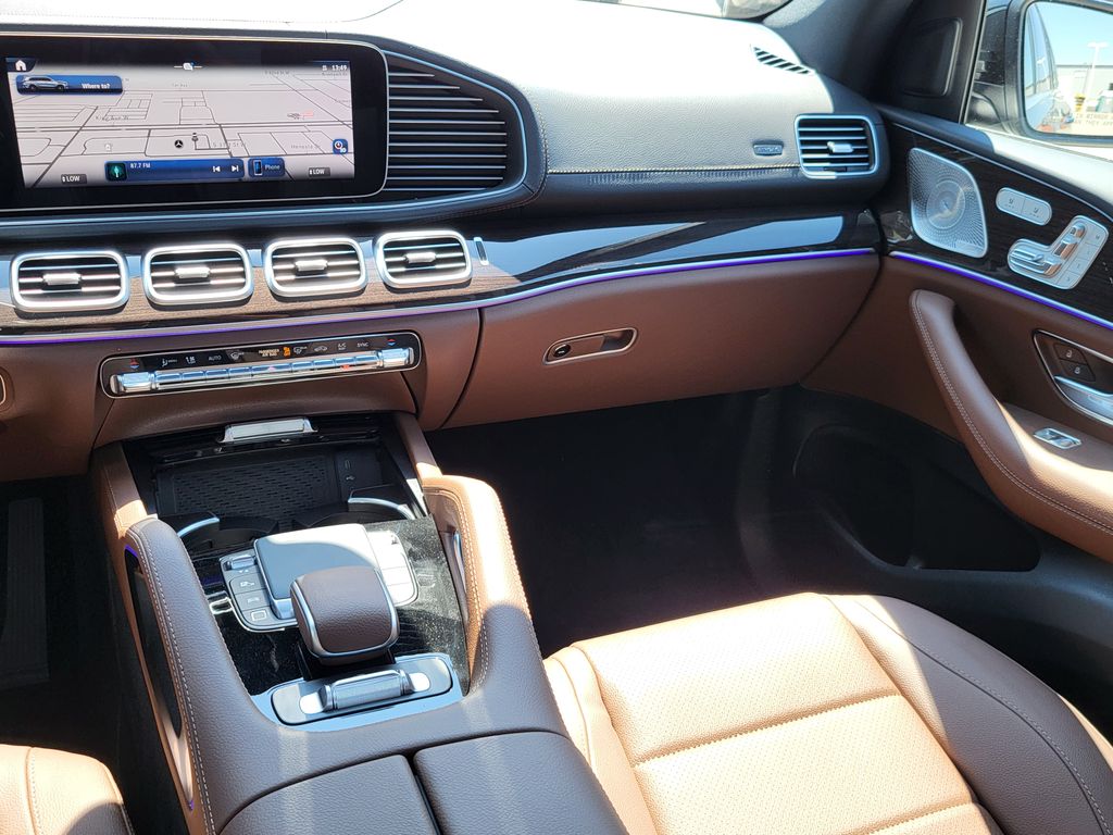 2025 Mercedes-Benz GLS Base - Photo 34
