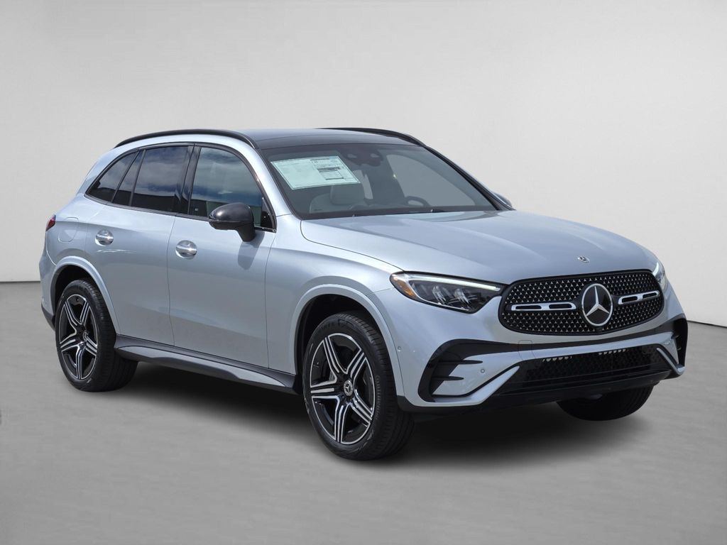 2026 Mercedes-Benz GLC