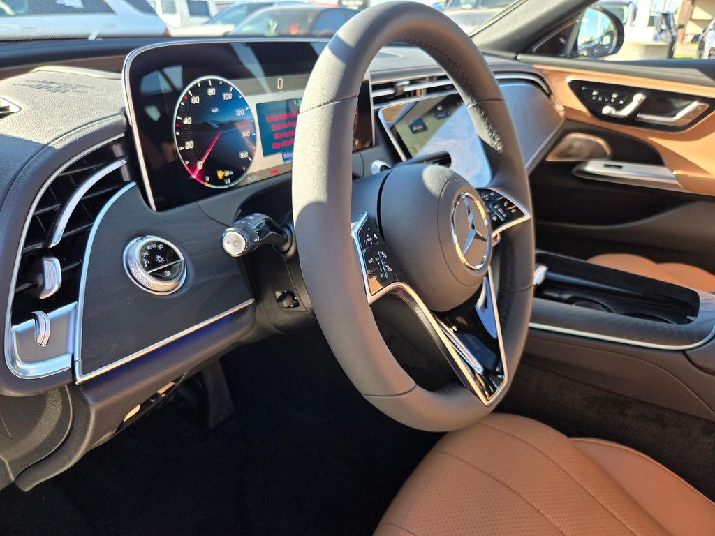 2026 Mercedes-Benz E-Class E350 - Photo 18