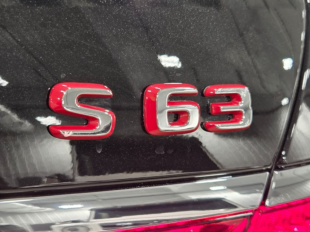 2026 Mercedes-Benz S-Class AMG S 63 - Photo 13
