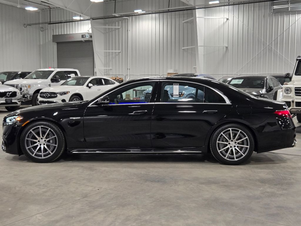 2026 Mercedes-Benz S-Class AMG S 63 - Photo 47