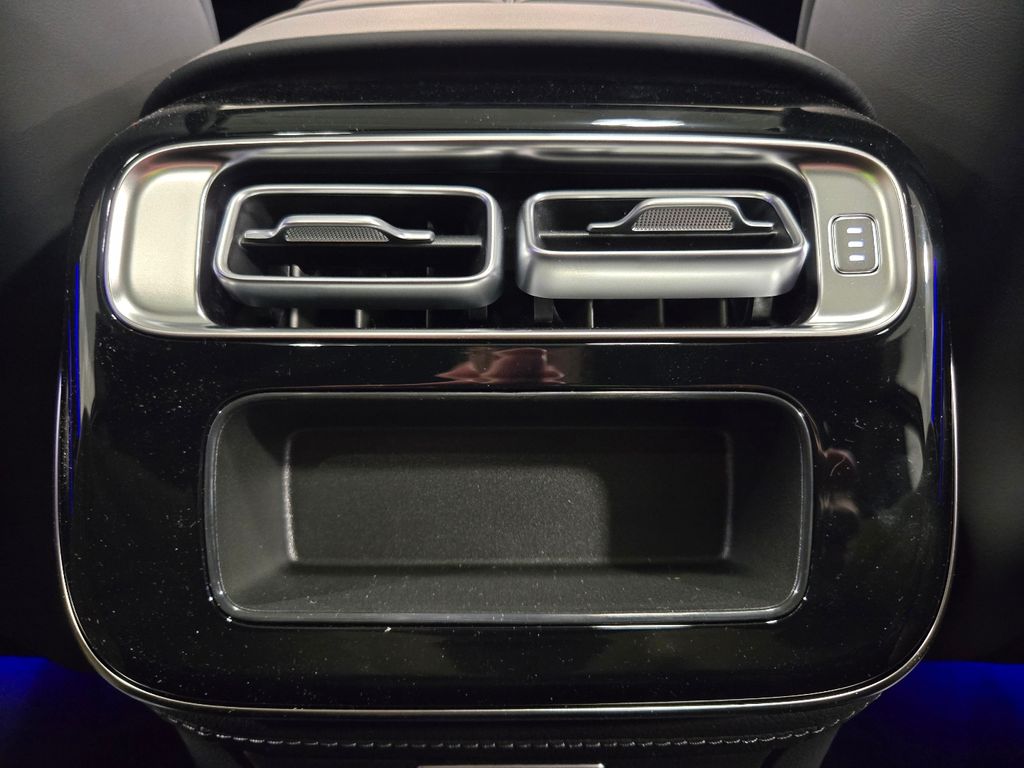 2026 Mercedes-Benz S-Class AMG S 63 - Photo 38
