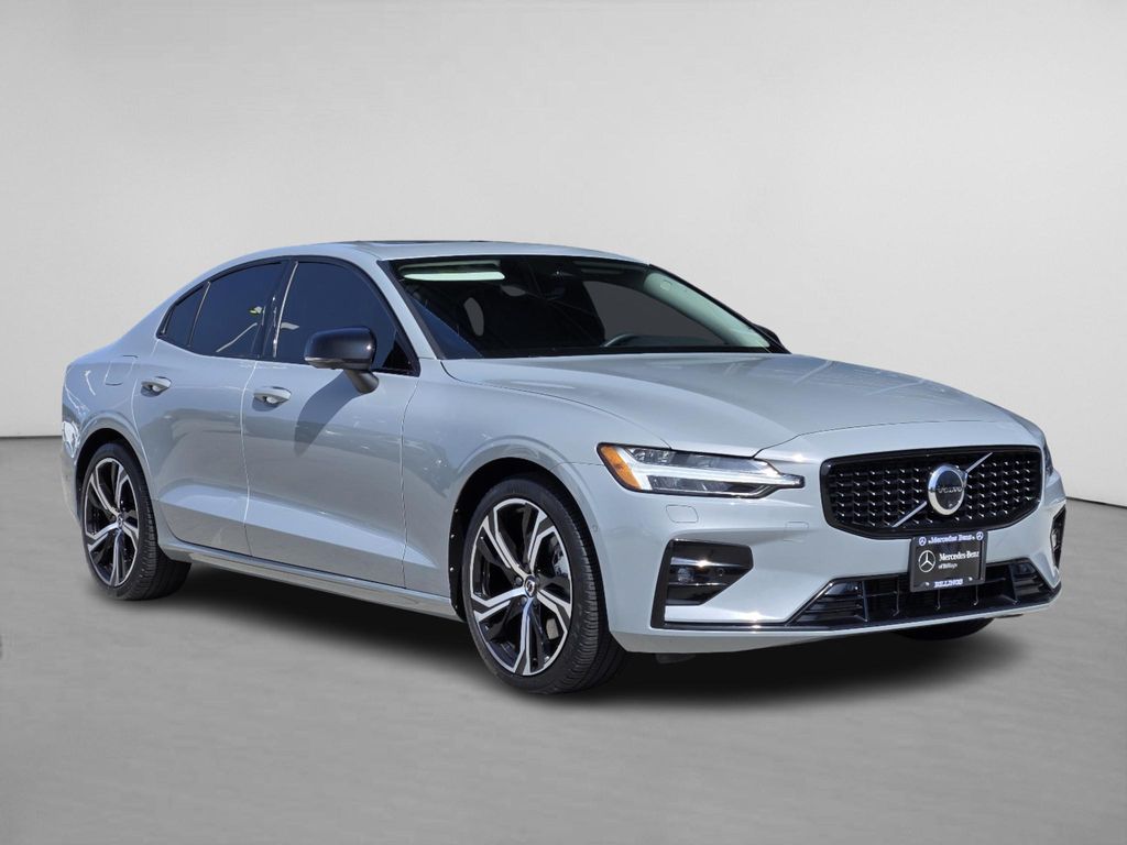 2024 Volvo S60
