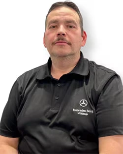 Staff member Chris Andrews from ID_783eef