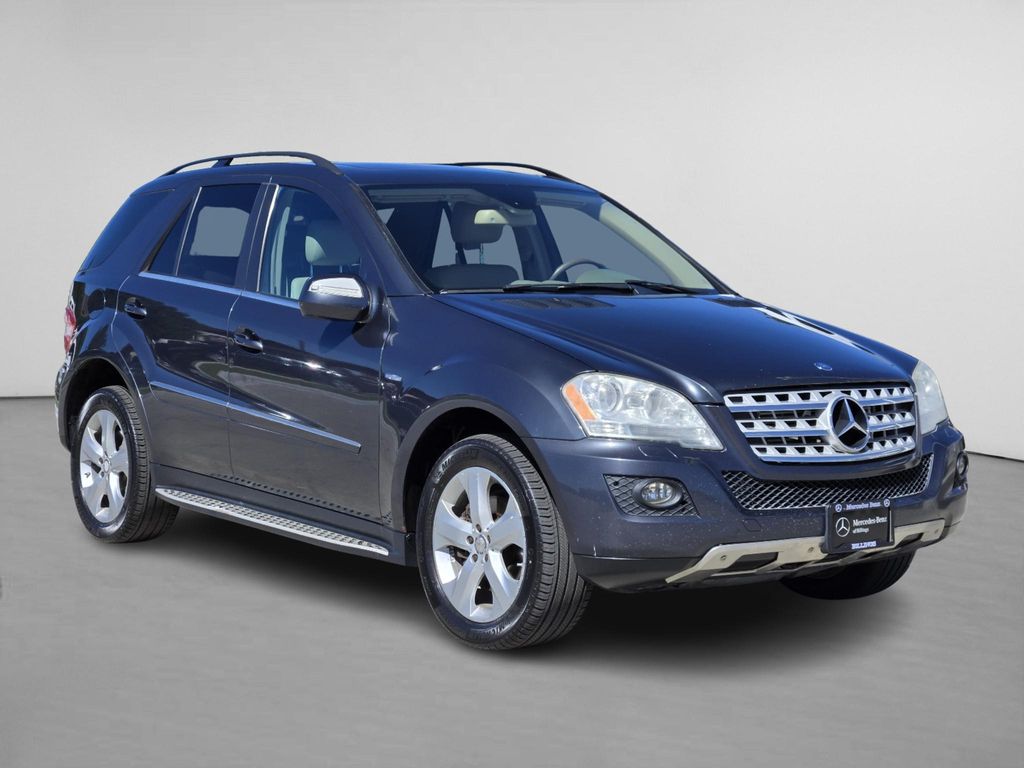 2010 Mercedes-Benz M-Class
