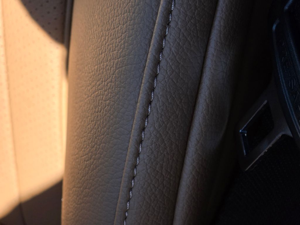 2026 Mercedes-Benz E-Class E350 - Photo 13