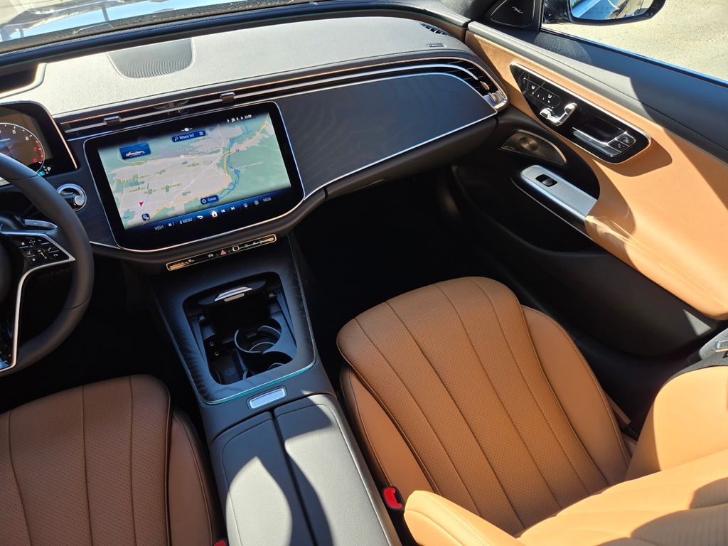 2026 Mercedes-Benz E-Class E350 - Photo 32