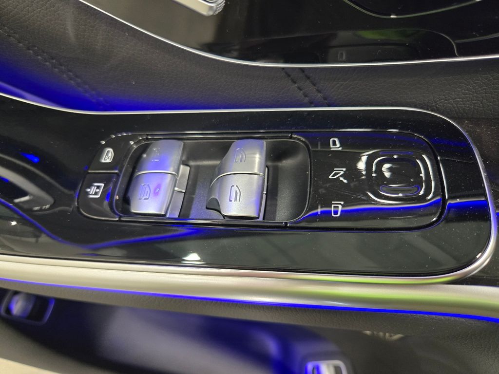 2026 Mercedes-Benz S-Class AMG S 63 - Photo 20