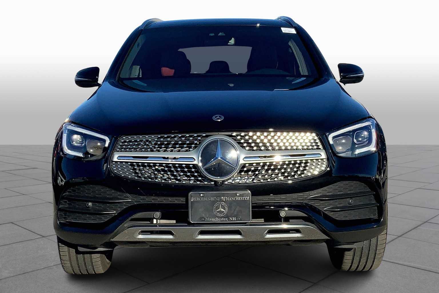 2022 Mercedes Benz GLC 300 4MATIC photo 3