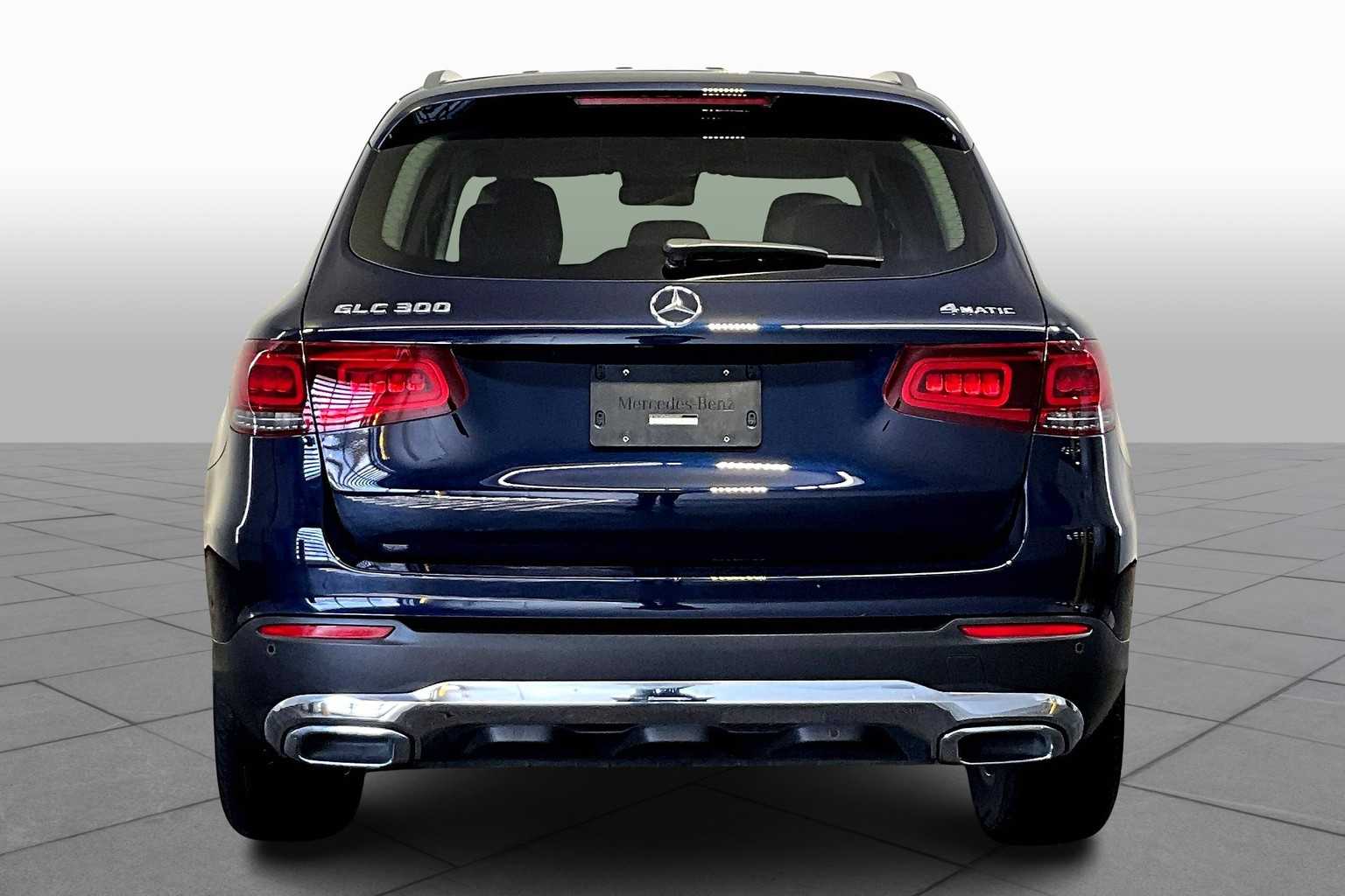 2022 Mercedes Benz GLC 300 4MATIC photo 4