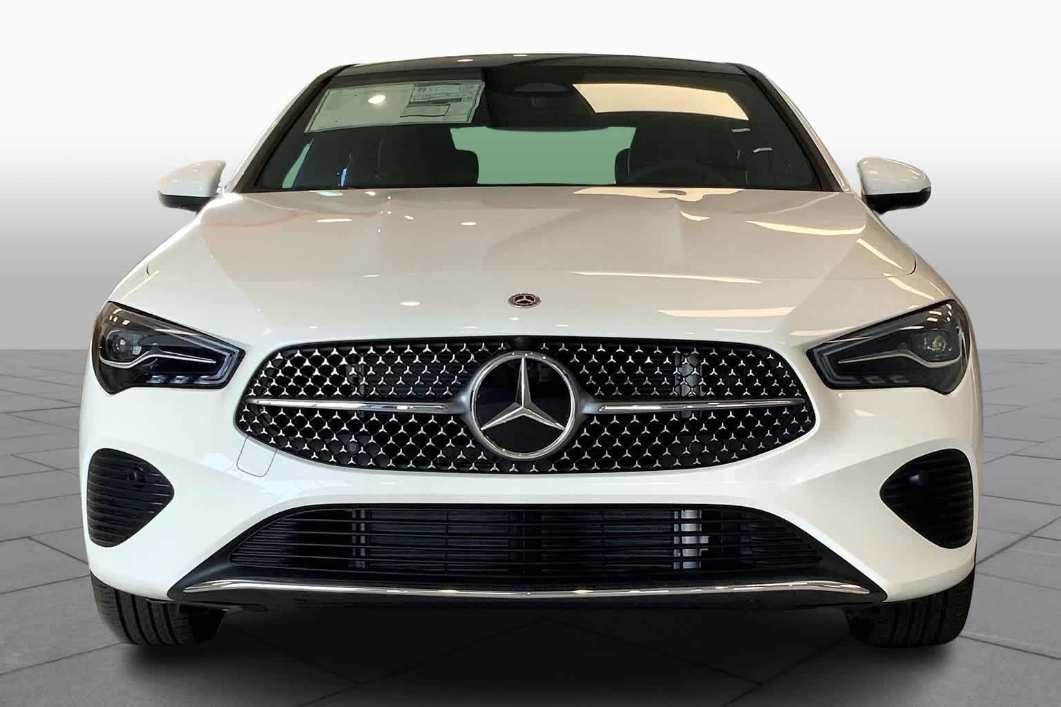 2025 Mercedes Benz CLA 250 4MATIC photo 3