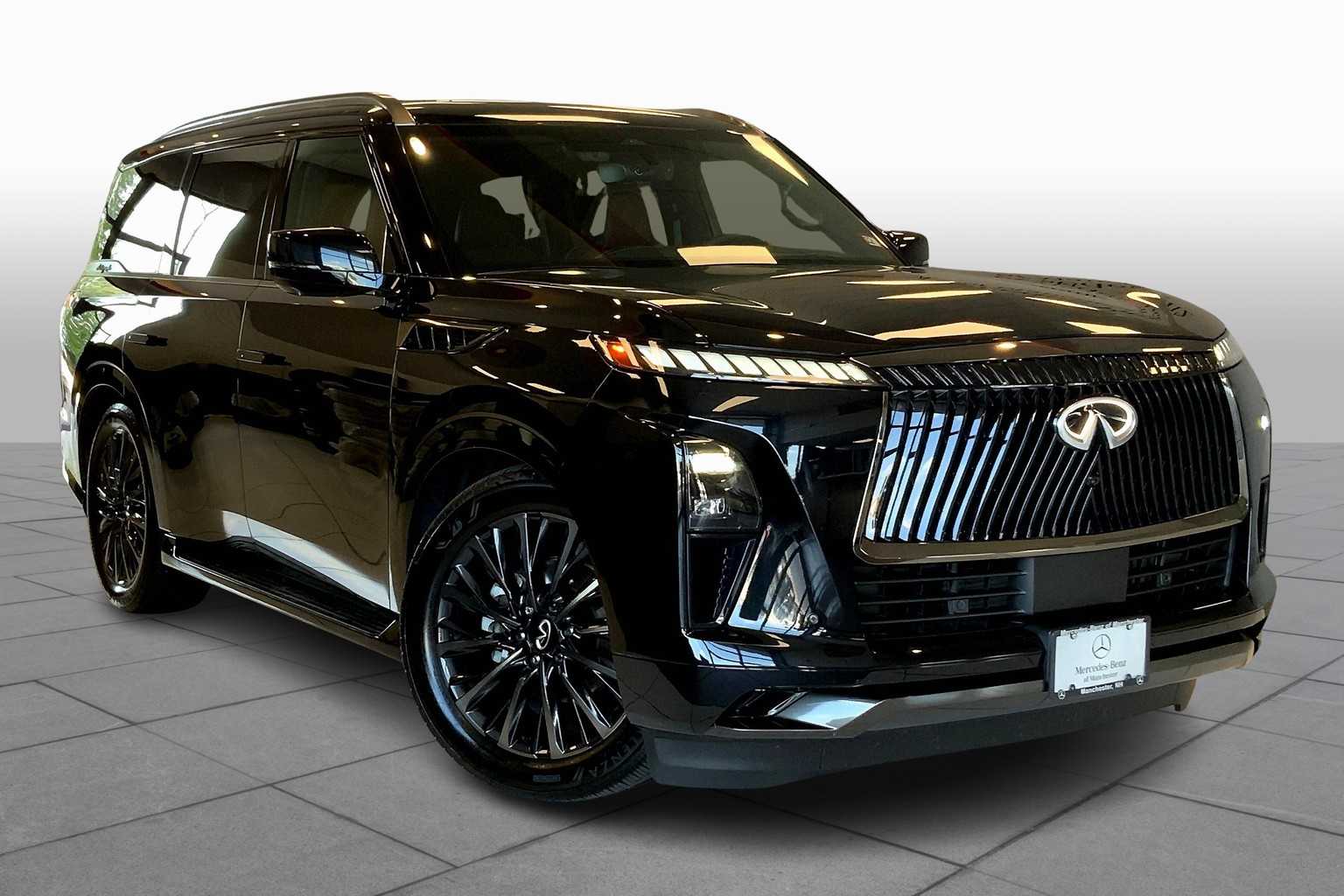 2025 Infiniti QX80 photo 2