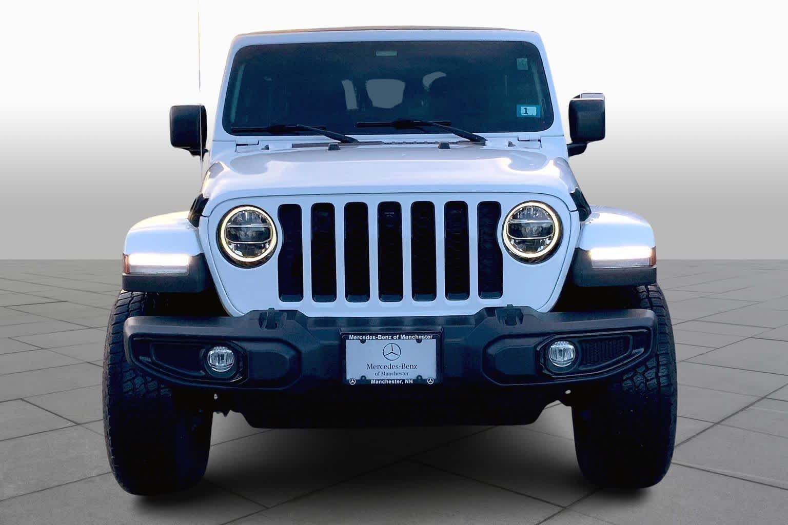 2022 Jeep Wrangler Unlimited Sahara Altitude photo 3