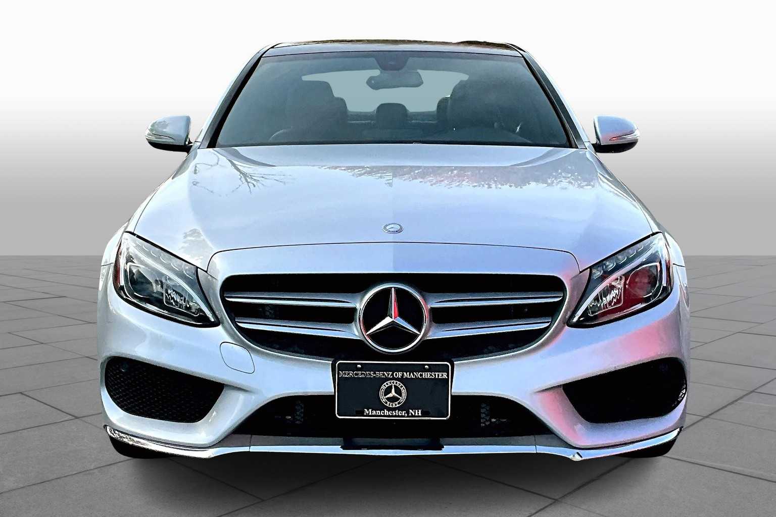 2015 Mercedes Benz C 300 Sport photo 3