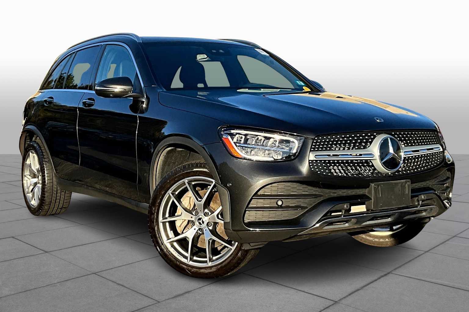 2022 Mercedes Benz GLC 300 4MATIC photo 2