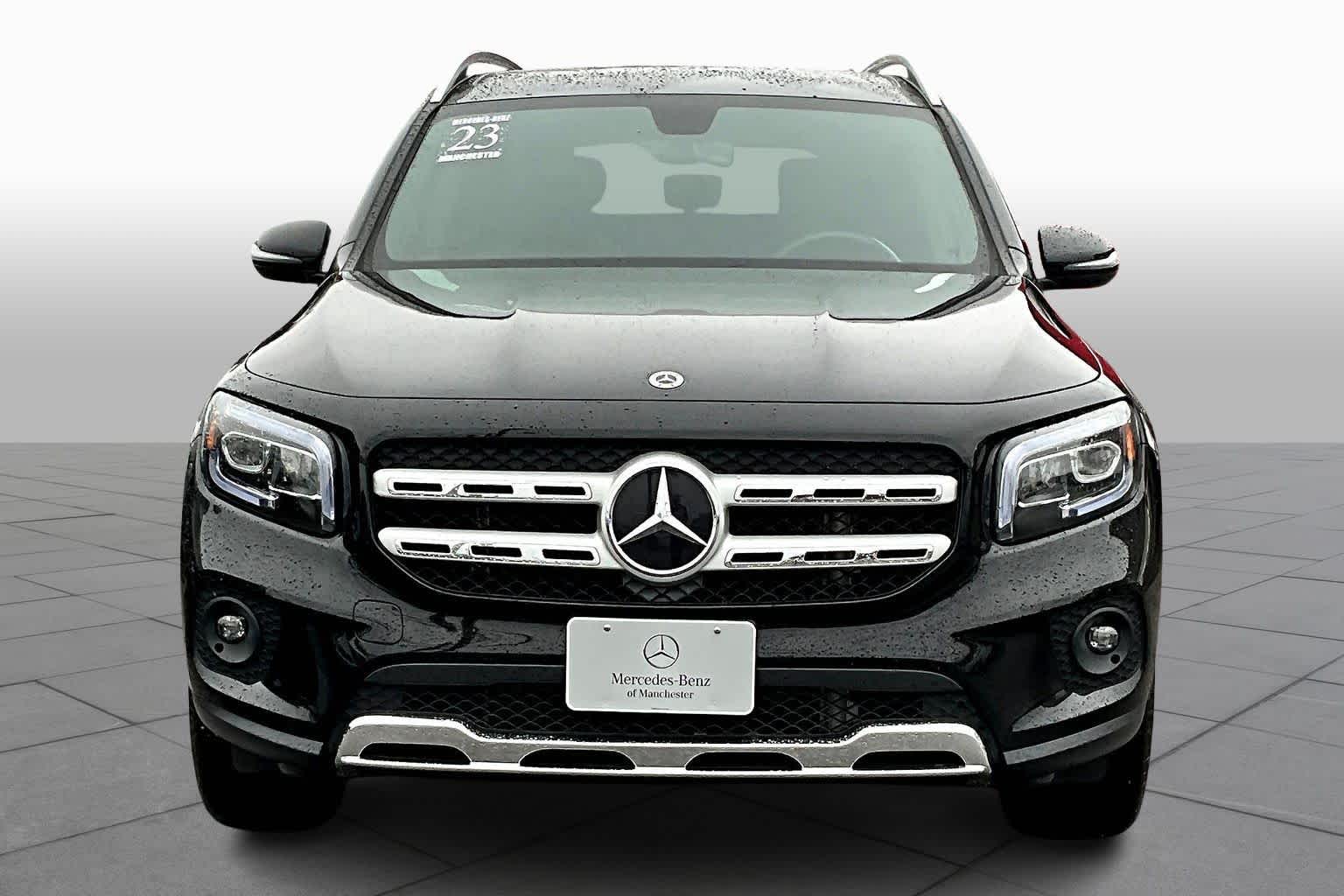 2023 Mercedes Benz GLB 250 4MATIC photo 3