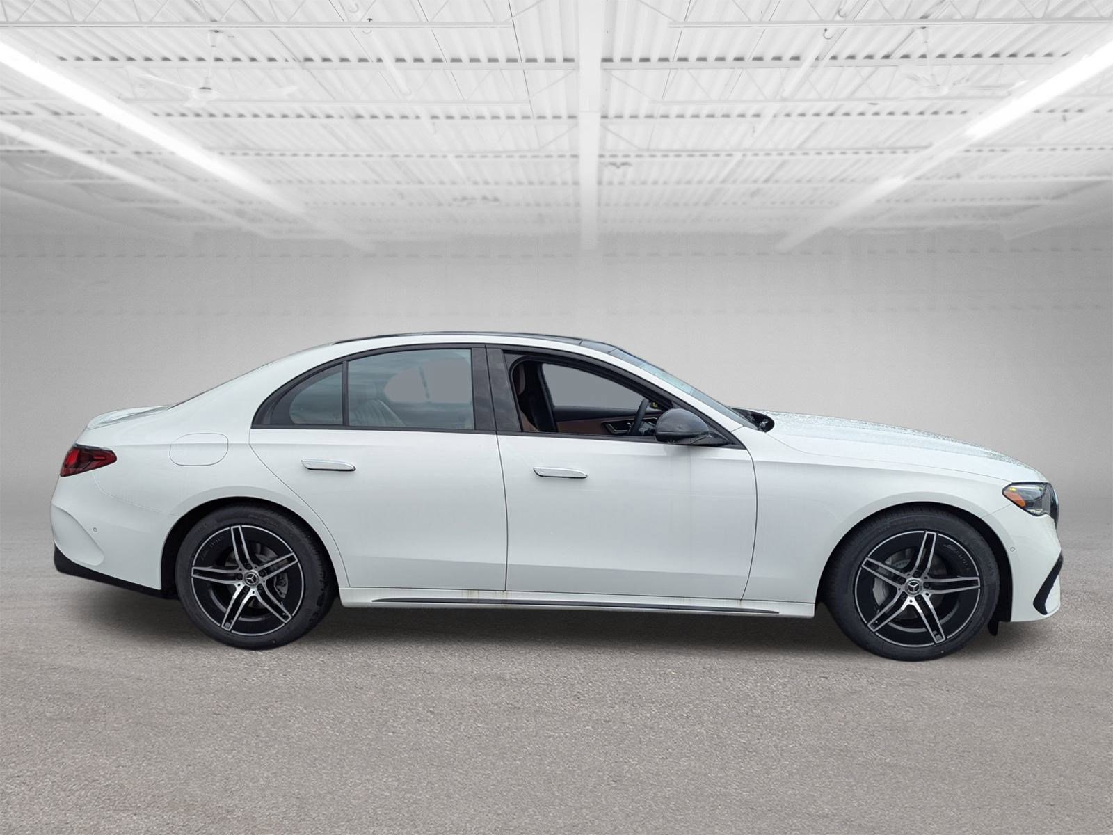 2025 Mercedes Benz E 350 4MATIC photo 2