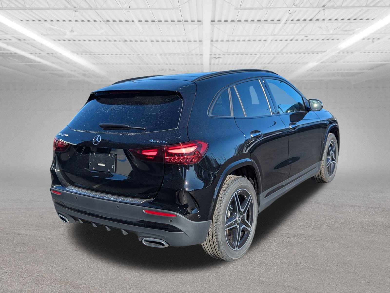 2025 Mercedes Benz GLA 250 4MATIC photo 3