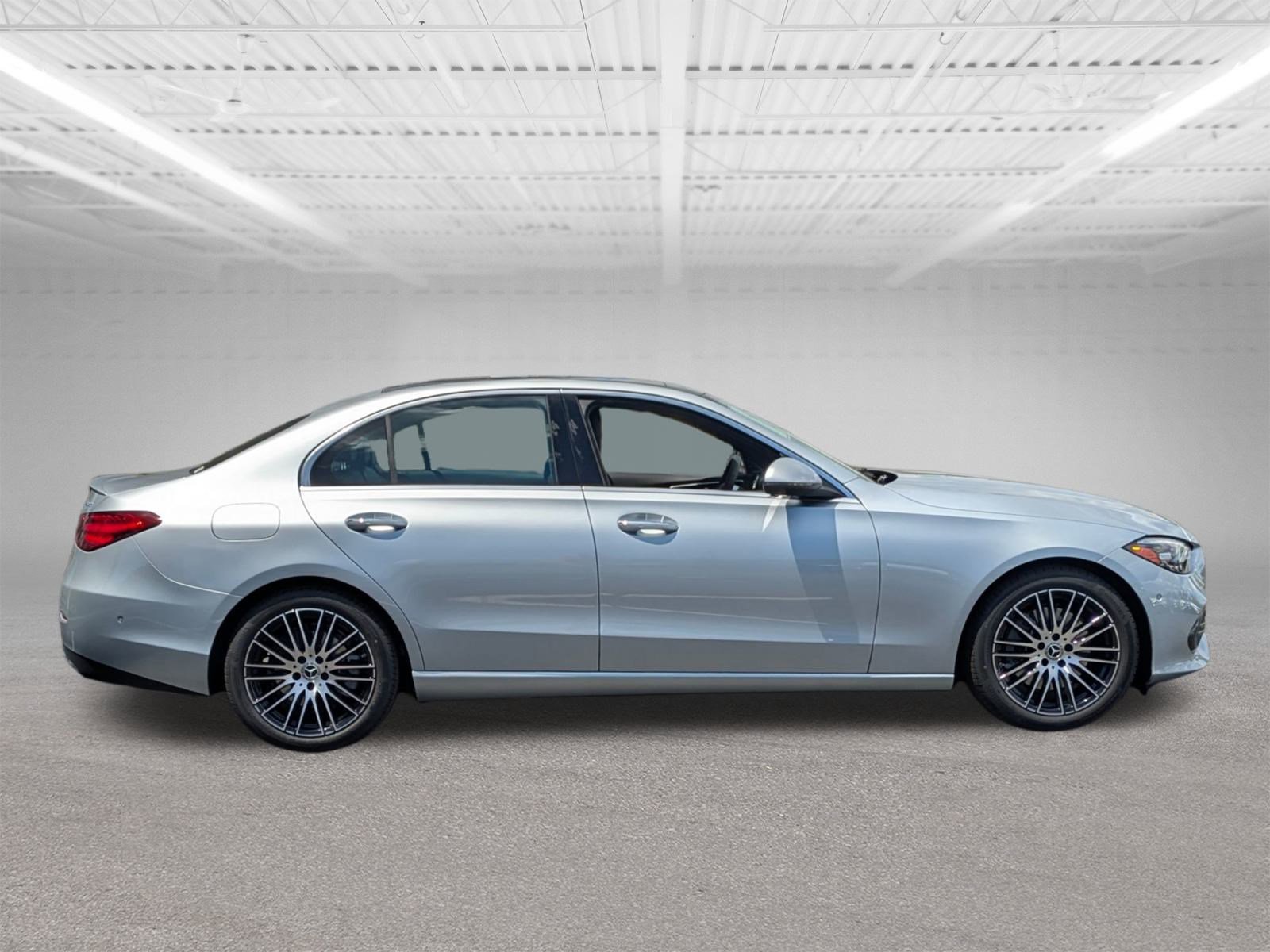 2025 Mercedes Benz C 300 4MATIC photo 2