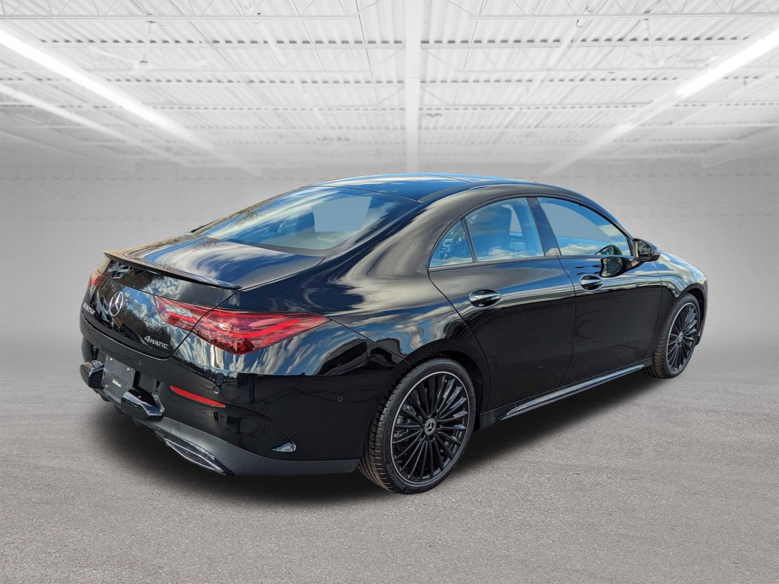 2024 Mercedes Benz CLA 250 4MATIC photo 3