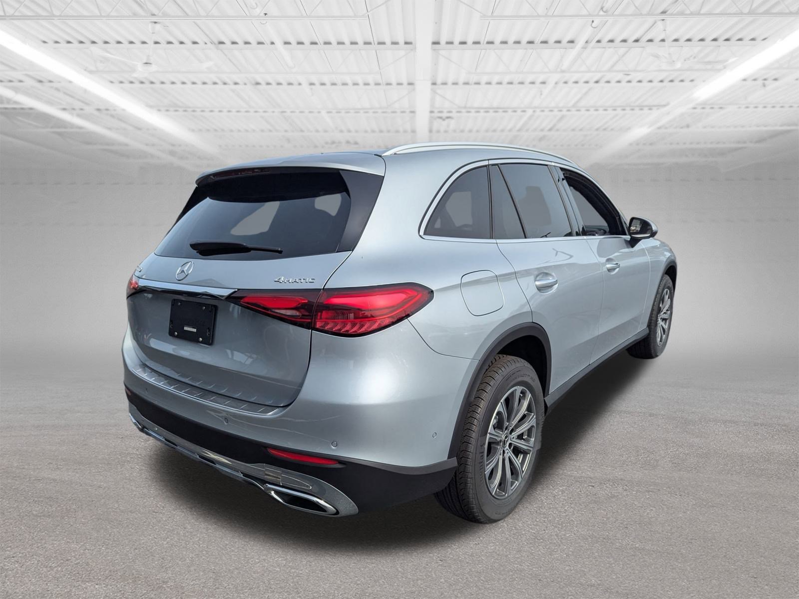 2026 Mercedes Benz GLC 300 4MATIC photo 3