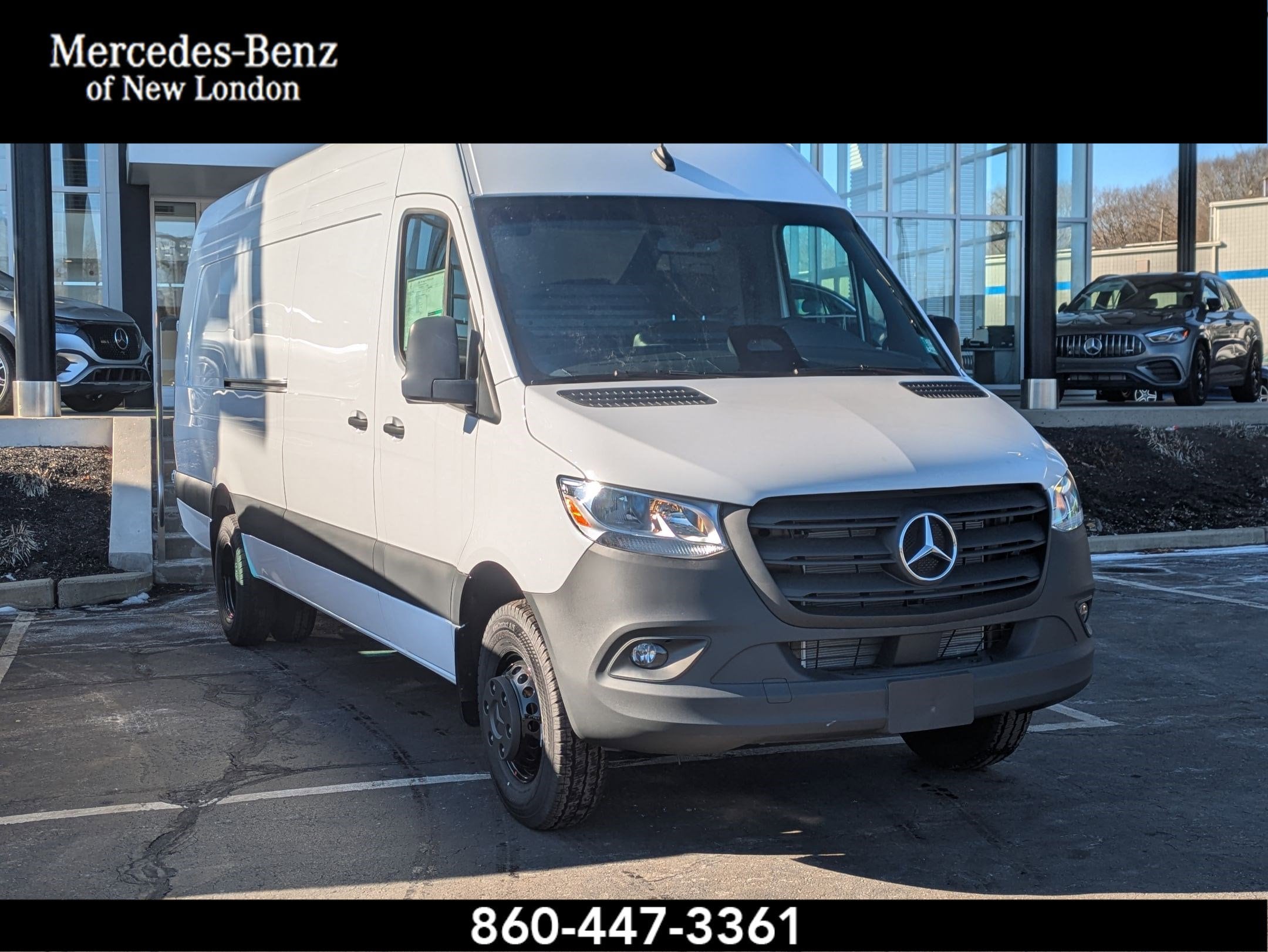 2025 Mercedes-Benz Sprinter 3500 Cargo Van High Roof I4 Diesel HO 170 Extended RWD 