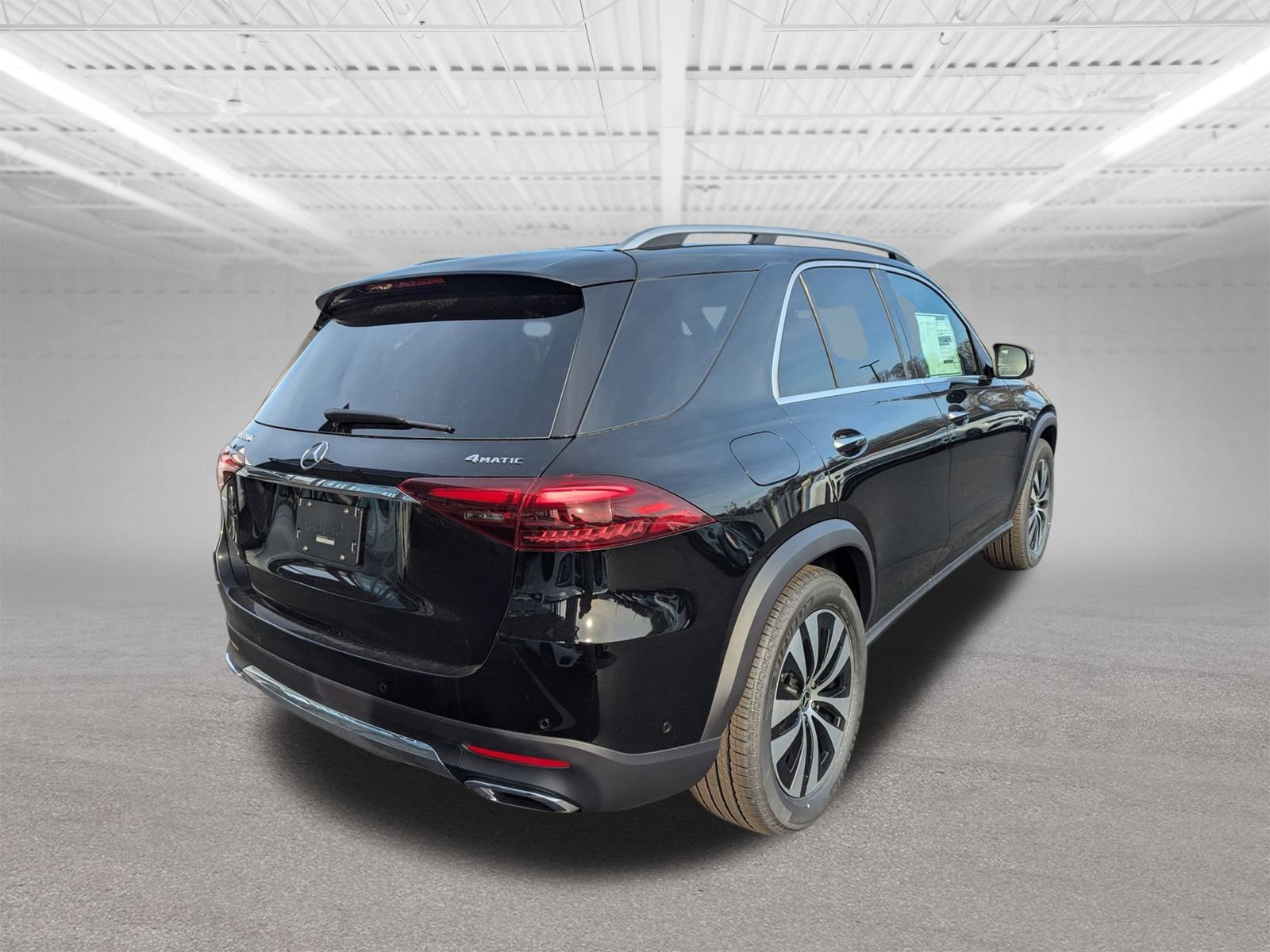 2025 Mercedes Benz GLE 350 4MATIC photo 3