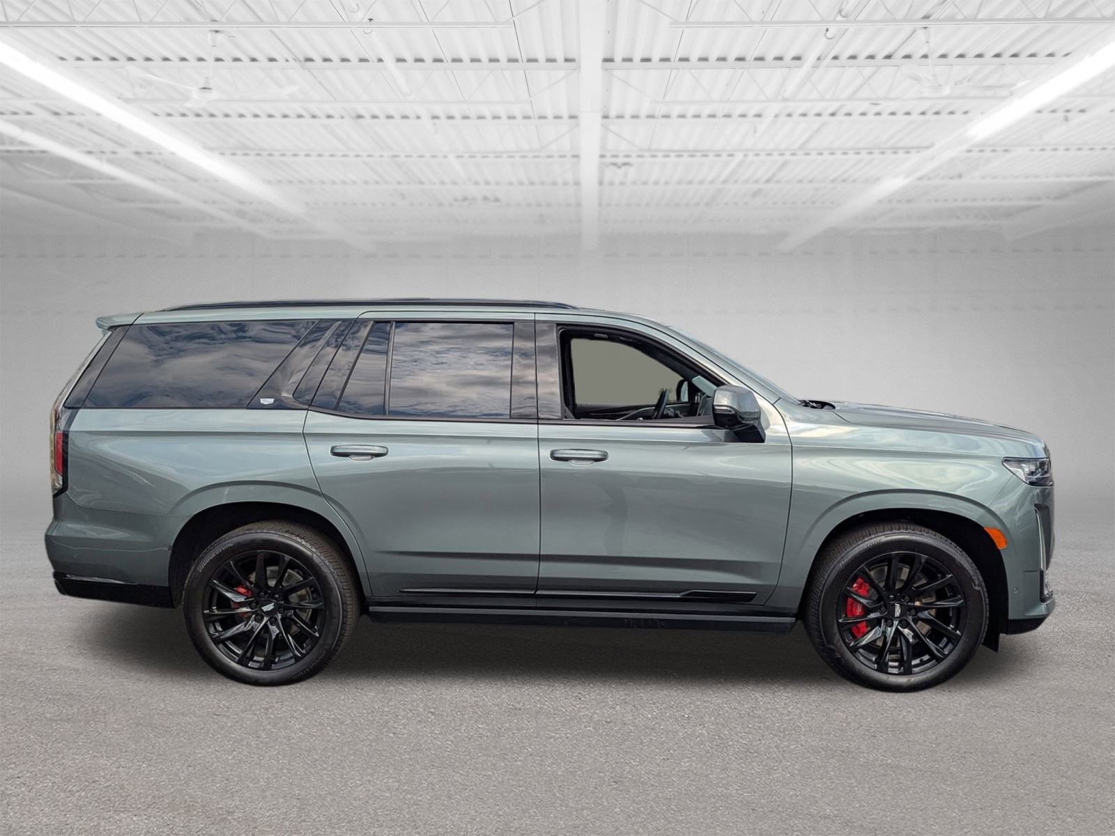 2024 Cadillac Escalade Sport Platinum photo 2