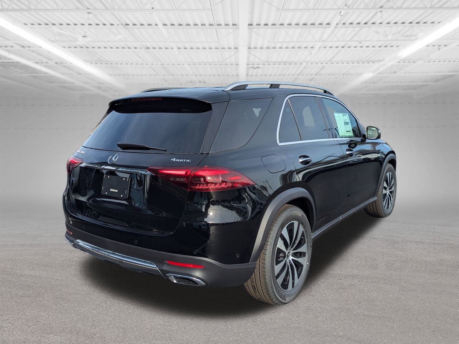 2025 Mercedes Benz GLE 350 4MATIC photo 3