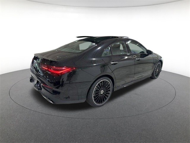 2025 Mercedes Benz CLA 250 4MATIC photo 4