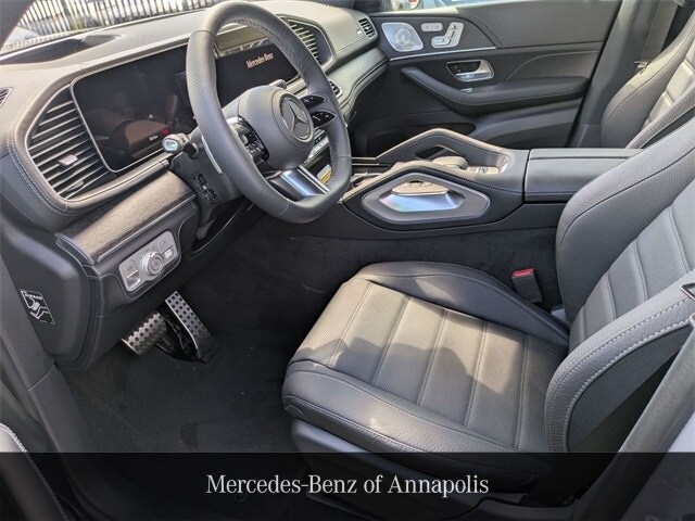 2026 Mercedes Benz GLS 580 4MATIC photo 2
