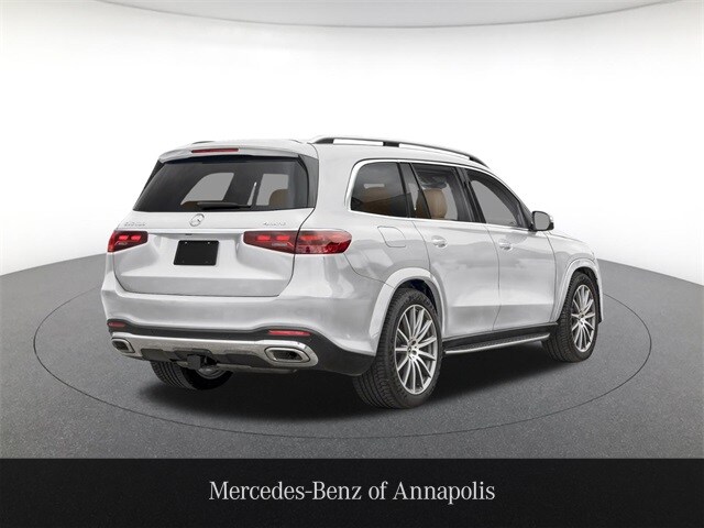 2026 Mercedes Benz GLS 580 4MATIC photo 2