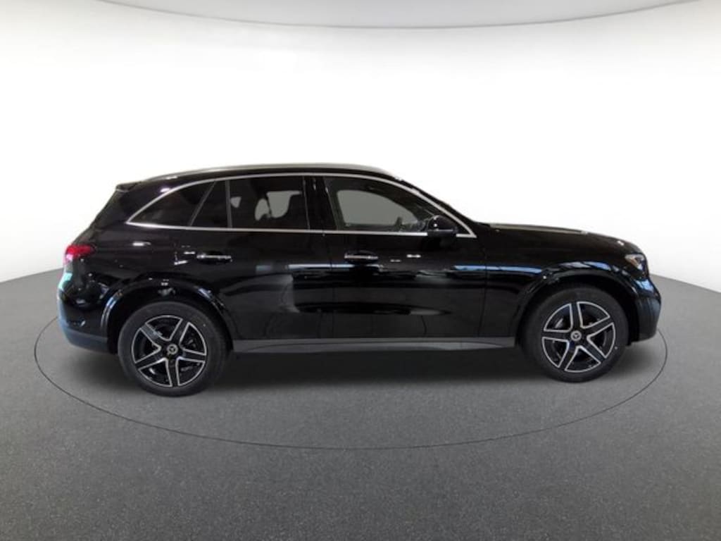 Used 2026 Mercedes-Benz GLC 300 4MATIC SUV