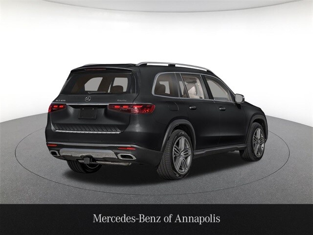 2025 Mercedes Benz GLS 450 4MATIC photo 2