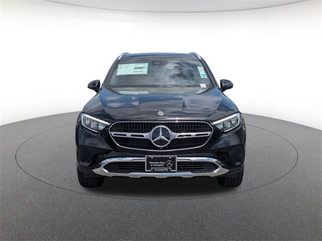 2025 Mercedes Benz GLC 300 4MATIC photo 2