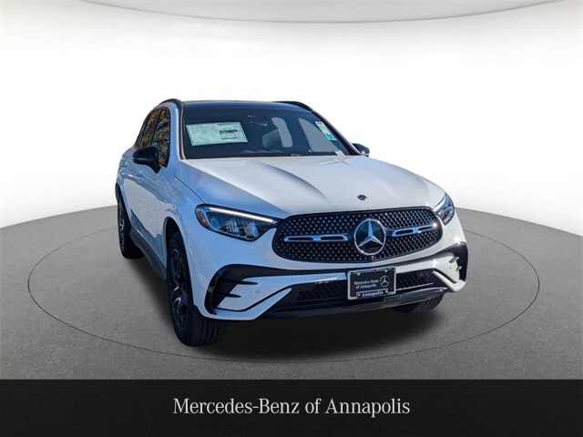 2026 Mercedes Benz GLC 300 4MATIC photo 3
