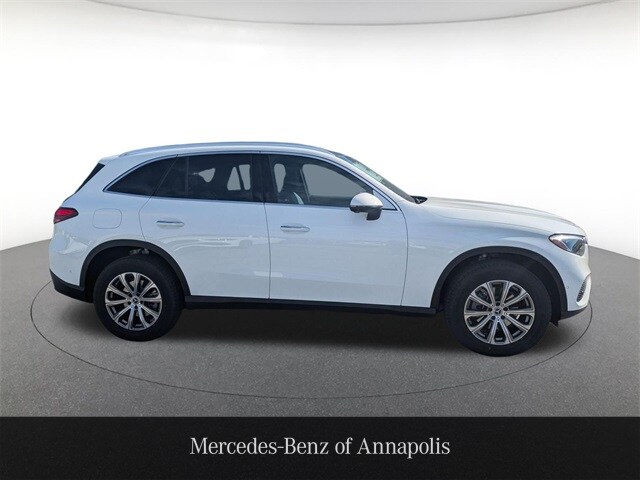 2026 Mercedes Benz GLC 300 4MATIC photo 4