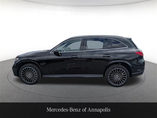 2026 Mercedes-Benz GLC Base's photo